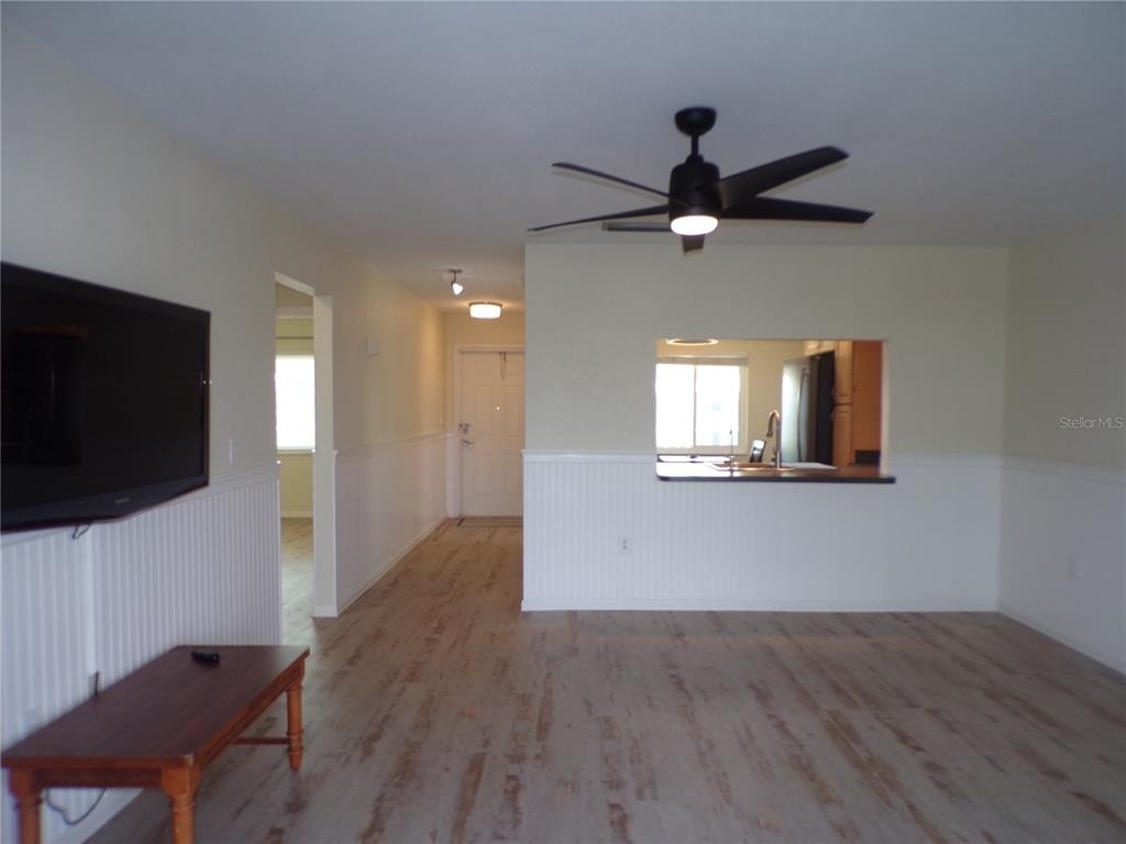 1335 Mineo Dr - Photo 2