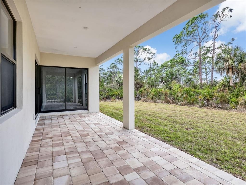 11161 Carnegie Avenue - Photo 27