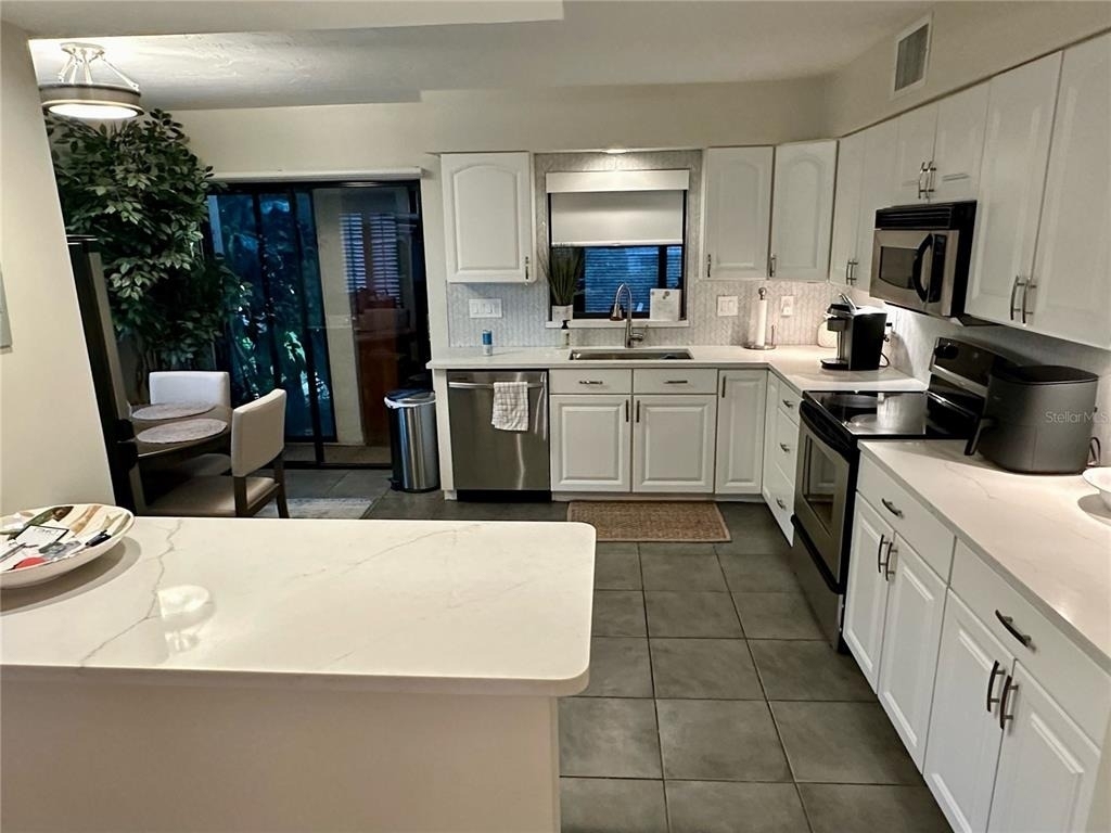 8626 54th Avenue W - Photo 10