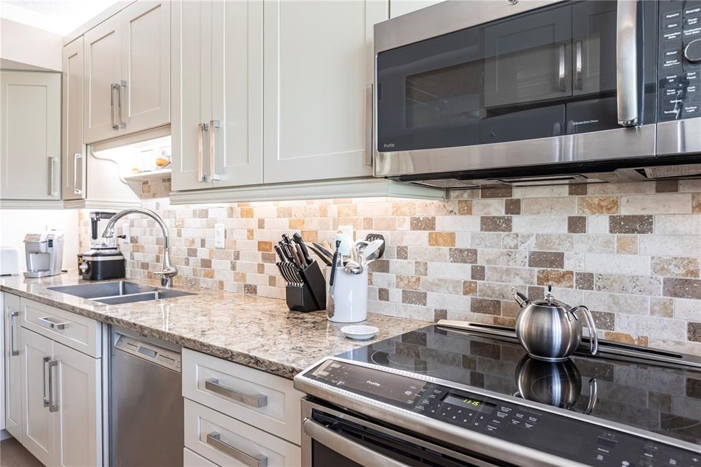1531 Clower Creek Drive - Photo 11