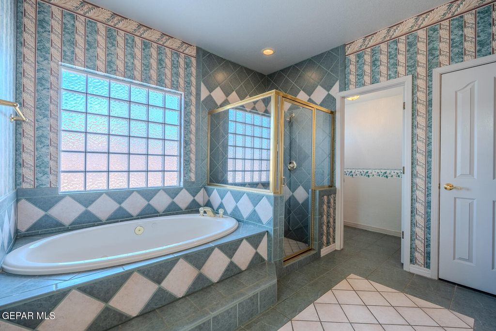 2066 Paseo Del Prado - Photo 23
