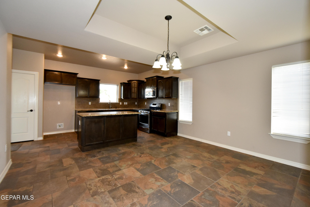 300 Saltford Place - Photo 9