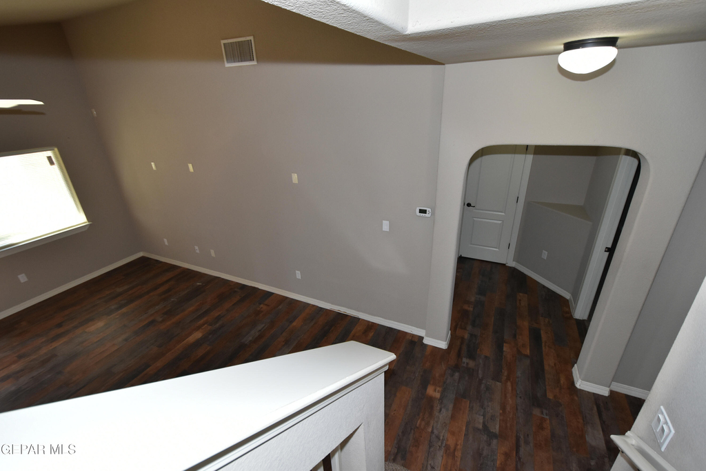 300 Saltford Place - Photo 46