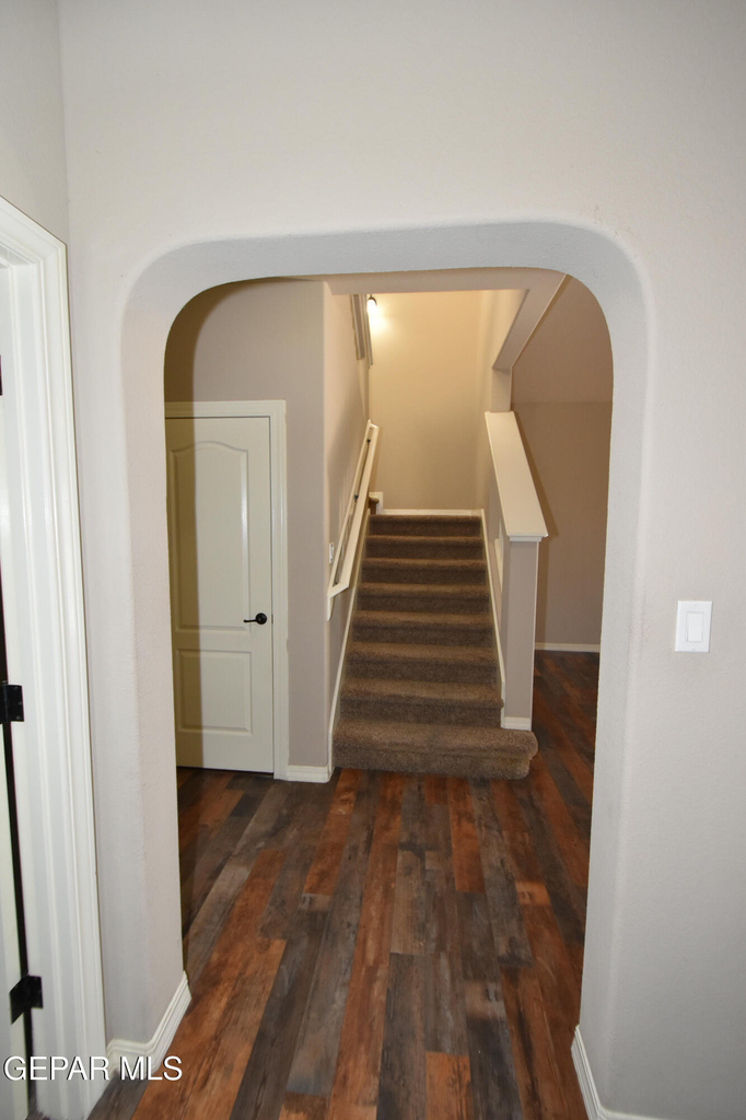 300 Saltford Place - Photo 34