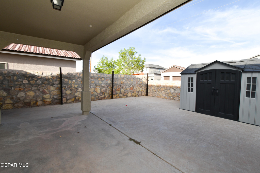 300 Saltford Place - Photo 17