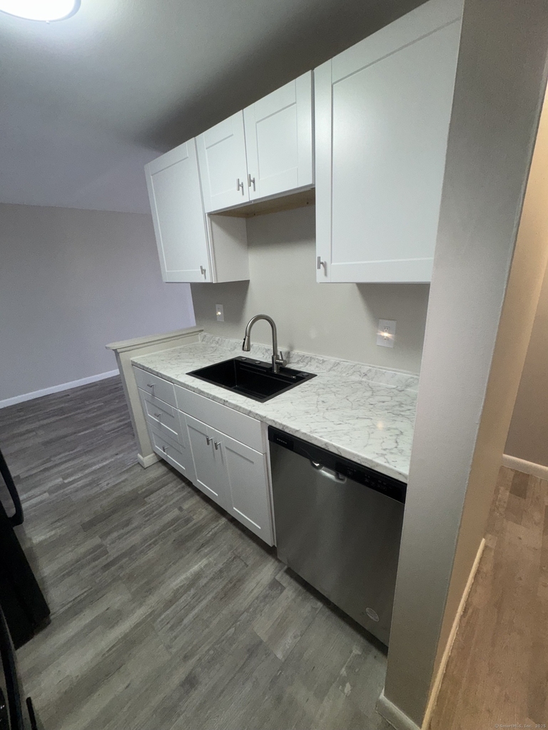 873 West Boulevard - Photo 12