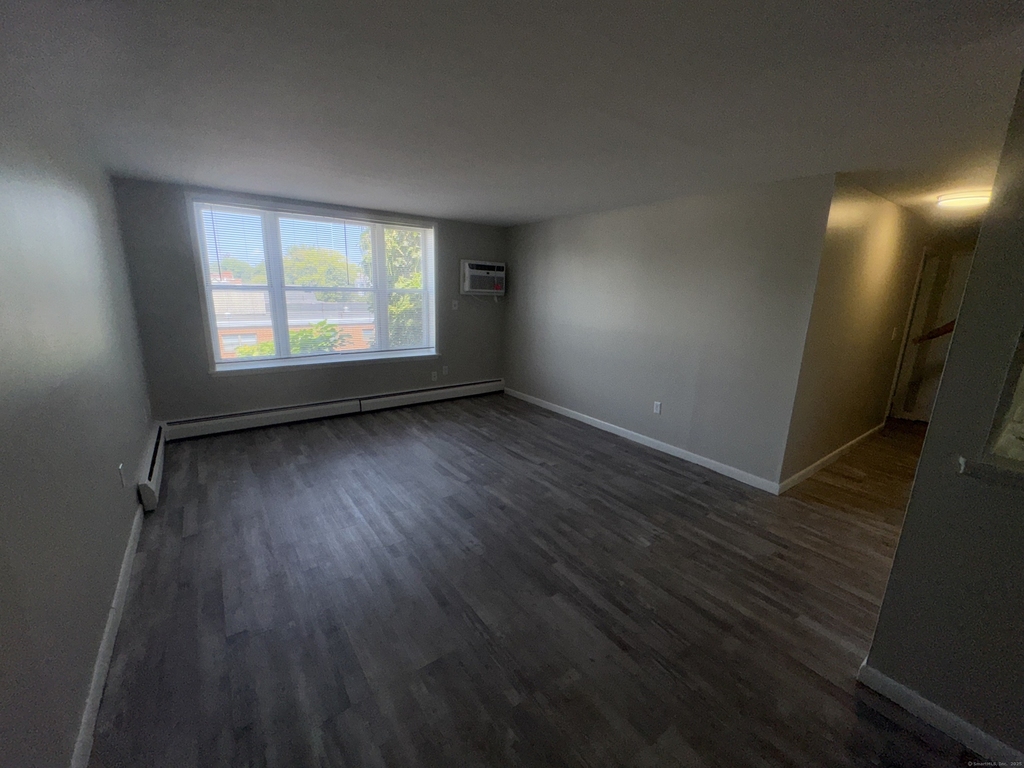 873 West Boulevard - Photo 15