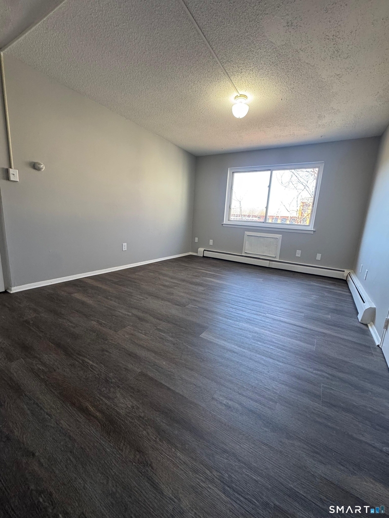 129 Black Rock Avenue - Photo 1