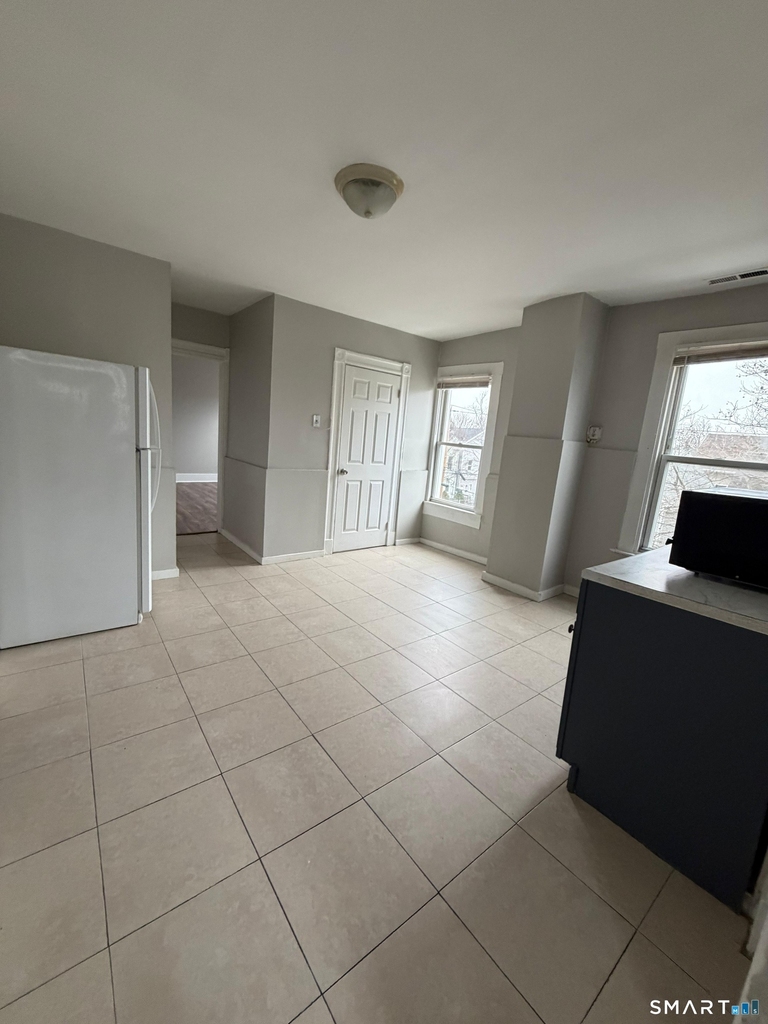 168 Lloyd Street - Photo 2