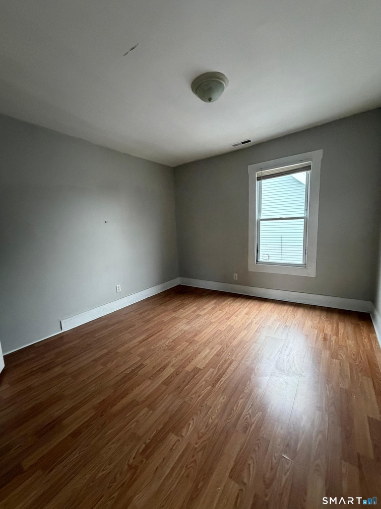 168 Lloyd Street - Photo 4