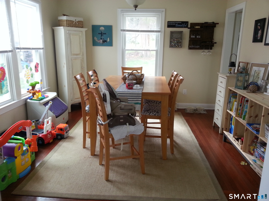 356 Townsend Avenue - Photo 5