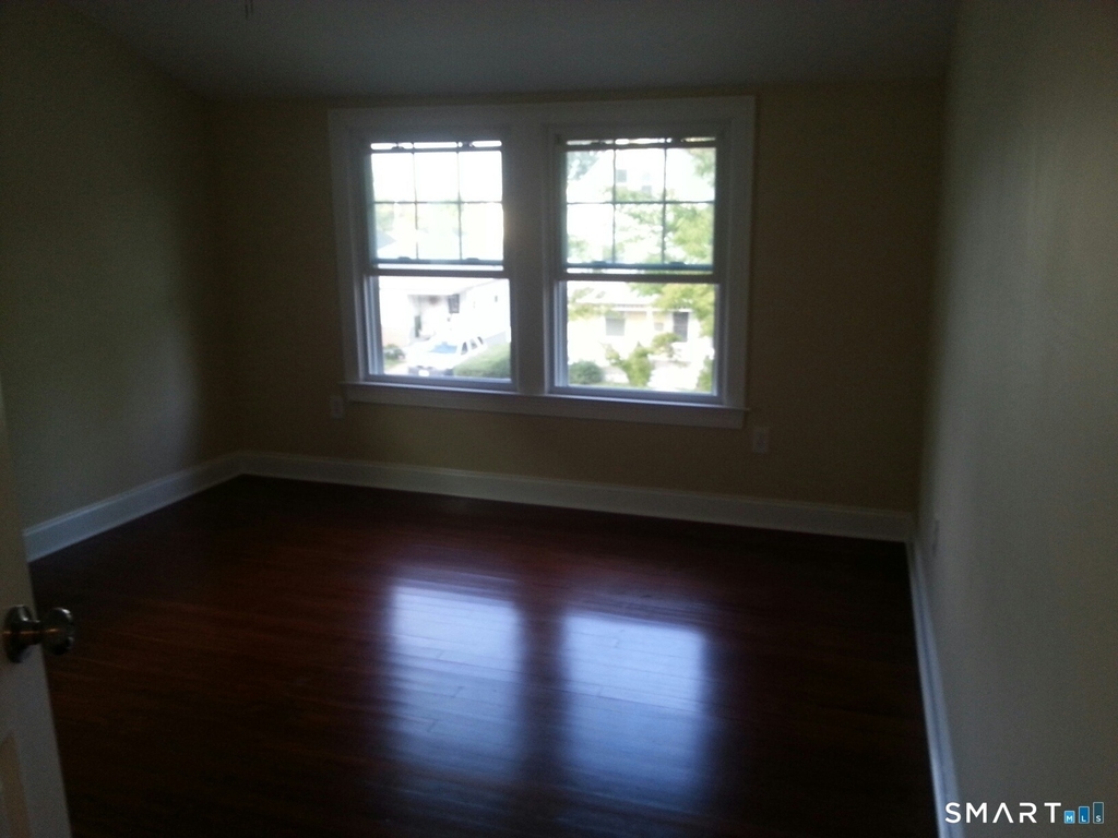 356 Townsend Avenue - Photo 16