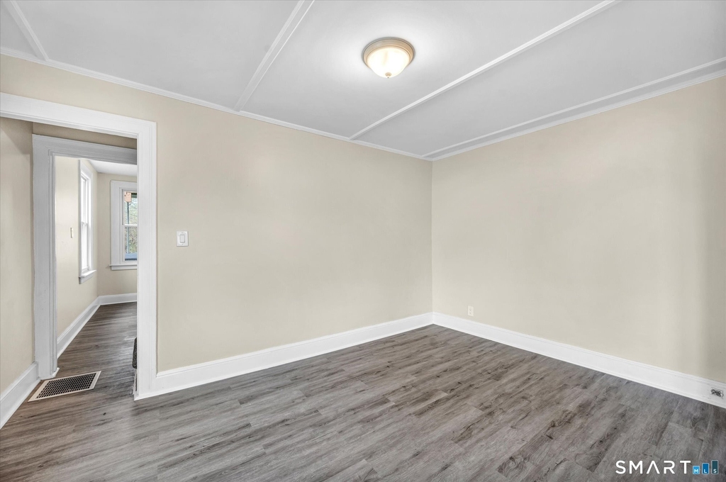 128-130 Sisson Street - Photo 5