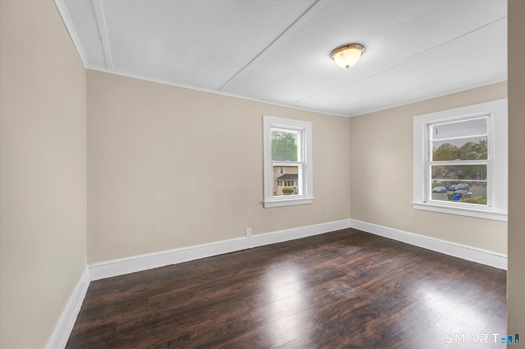 128-130 Sisson Street - Photo 18