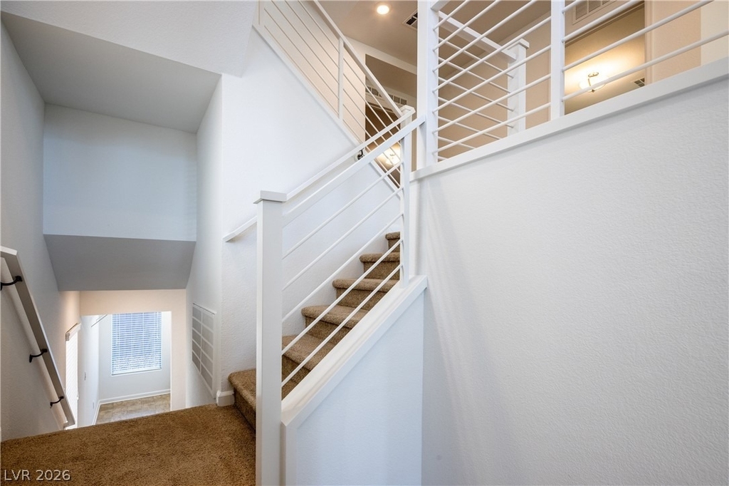 8040 Carpenter Creek Avenue - Photo 5