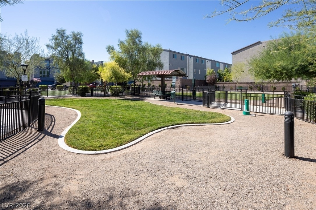 8040 Carpenter Creek Avenue - Photo 27