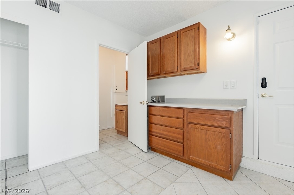 3969 Manford Circle - Photo 50