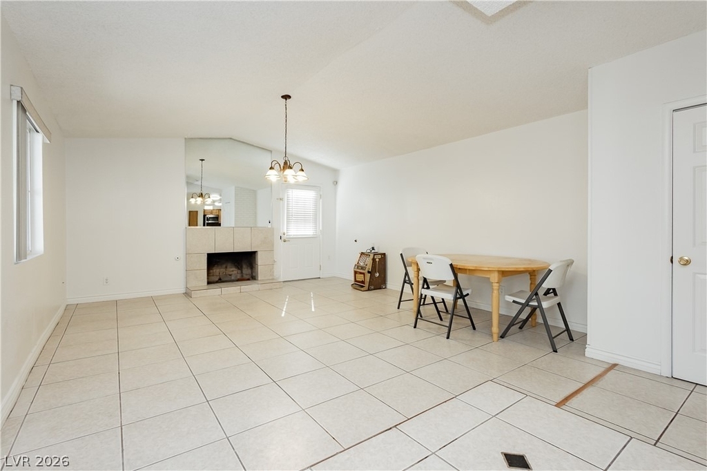 3969 Manford Circle - Photo 4