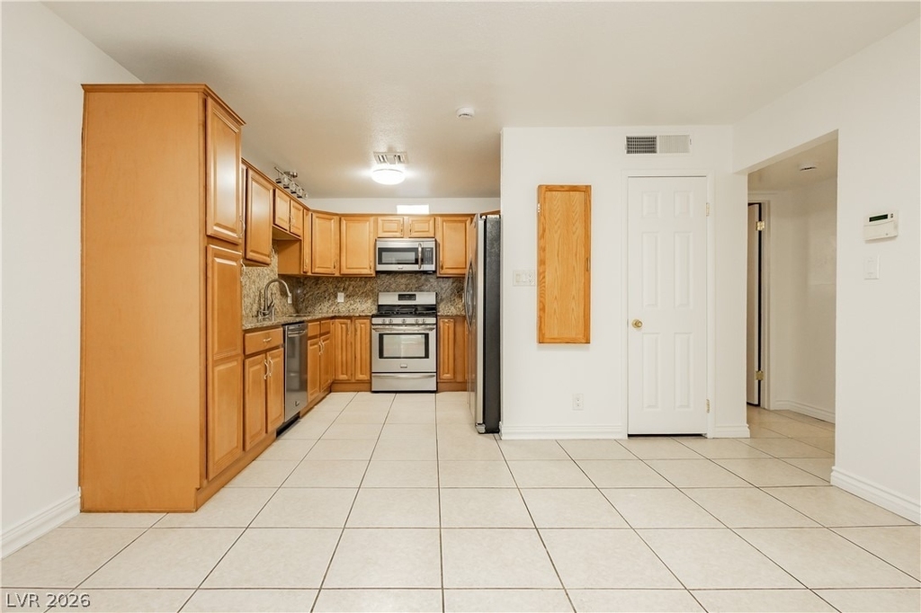 3969 Manford Circle - Photo 10