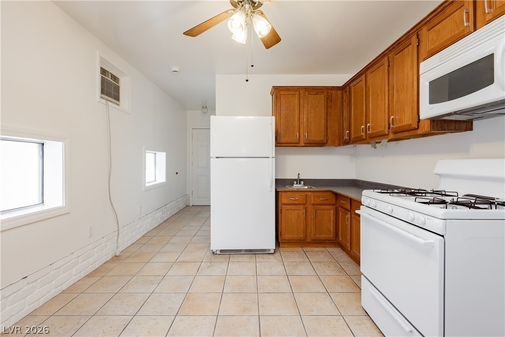 3969 Manford Circle - Photo 38