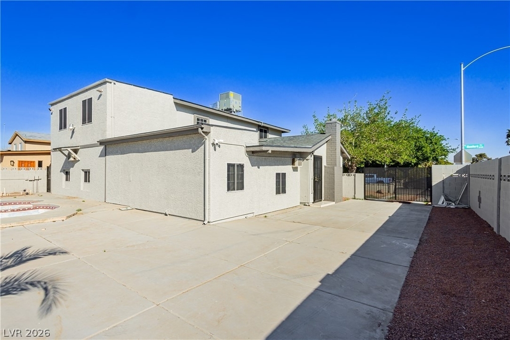 3969 Manford Circle - Photo 61