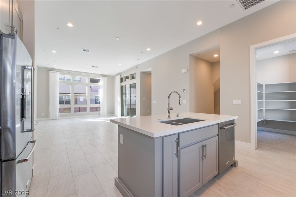 667 Grey Saker Street - Photo 3