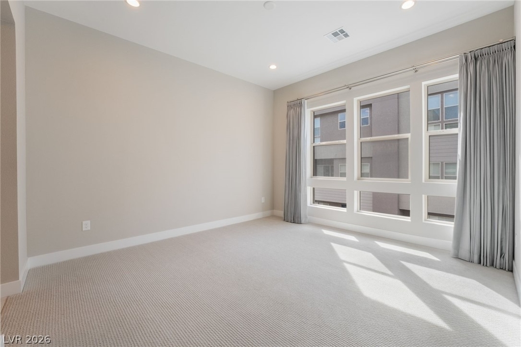 667 Grey Saker Street - Photo 5