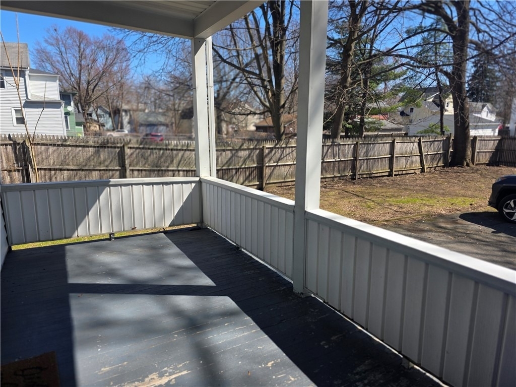 715 W Water Street - Photo 2