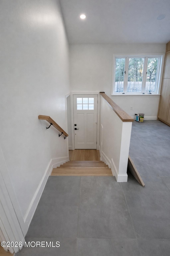20 Roslyn Drive - Photo 3
