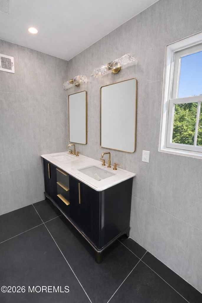 20 Roslyn Drive - Photo 8
