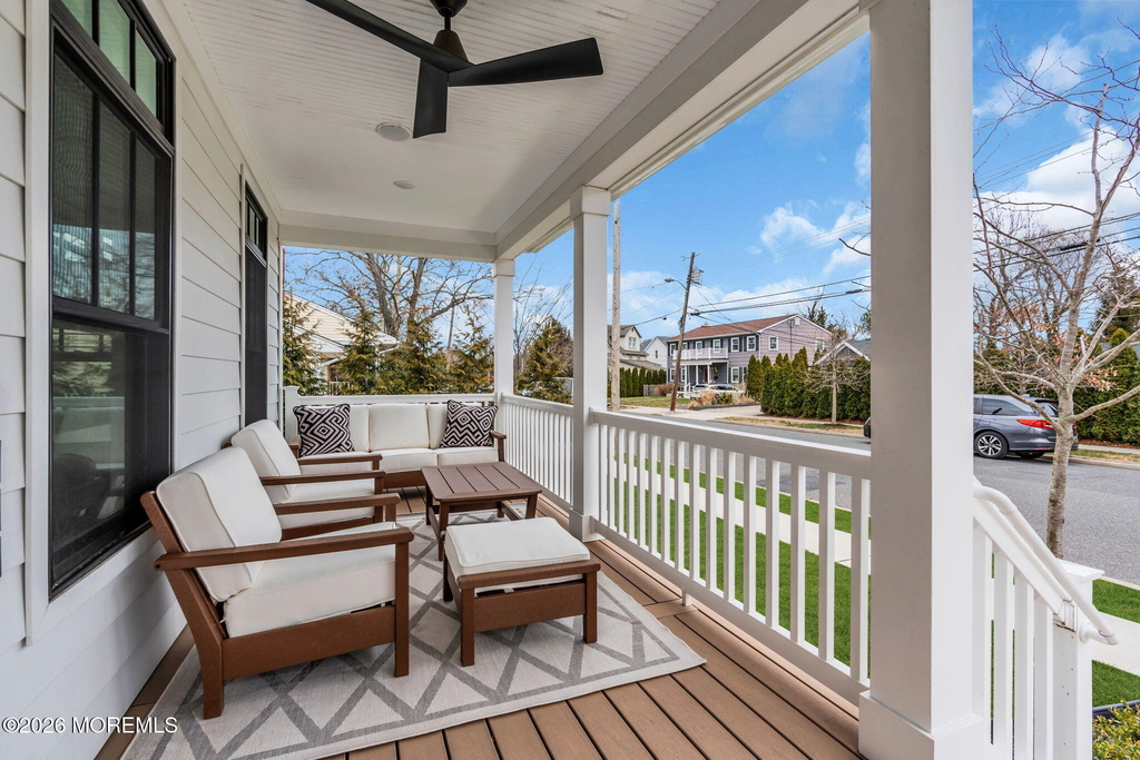 2017 5th Avenue - Photo 2