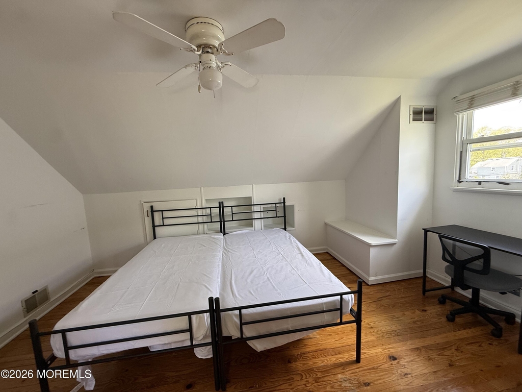 17 Clarence Avenue - Photo 15
