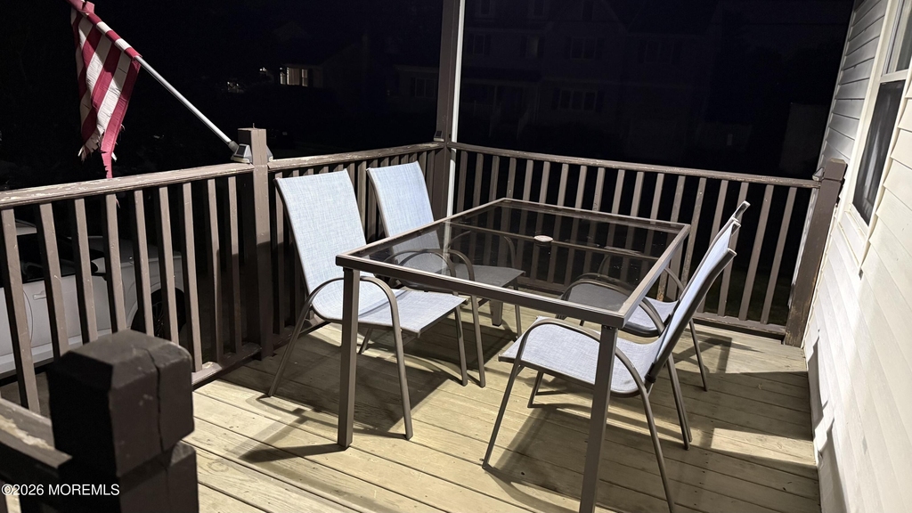17 Clarence Avenue - Photo 11