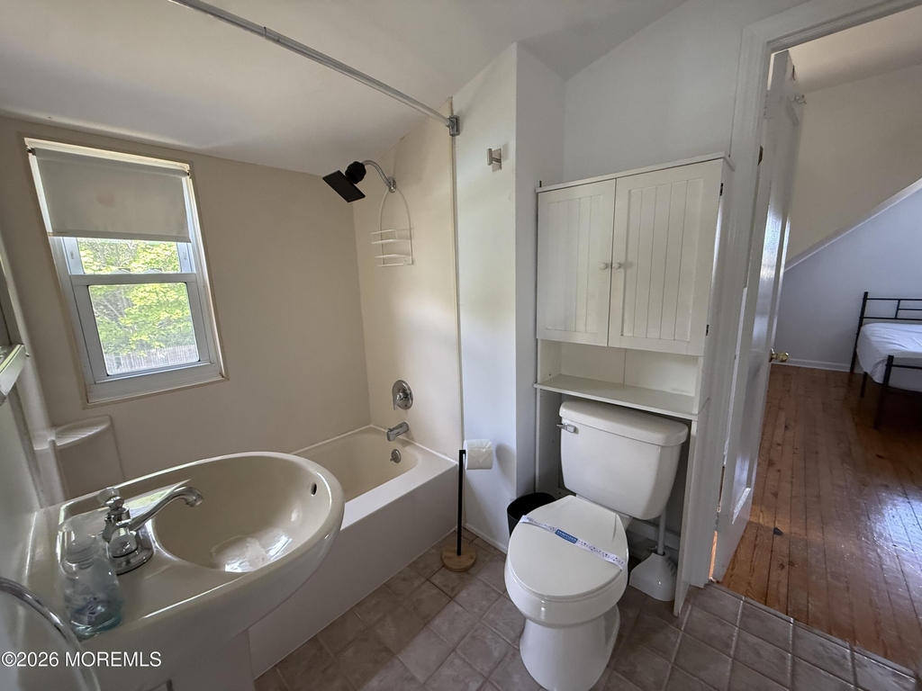 17 Clarence Avenue - Photo 18