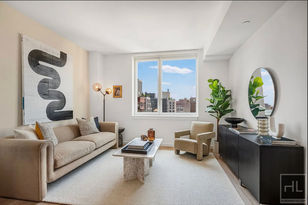 West 96th Street - Photo 7