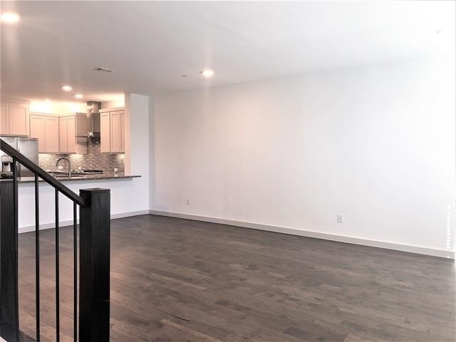 422 Bonfield Drive - Photo 6