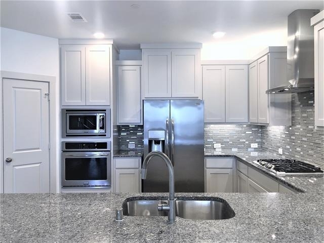 422 Bonfield Drive - Photo 2