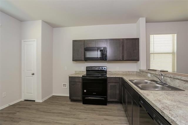 5505 Shore Point Trail - Photo 1
