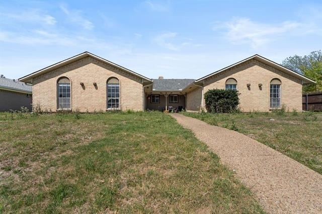 15839 El Estado Drive - Photo 0