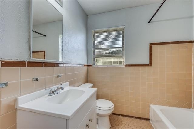 7 Pershing Drive - Photo 9