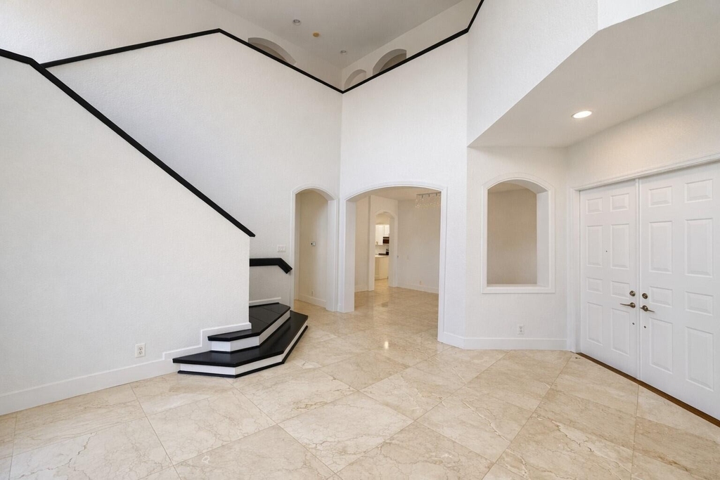 2013 Harbor View Circle - Photo 35