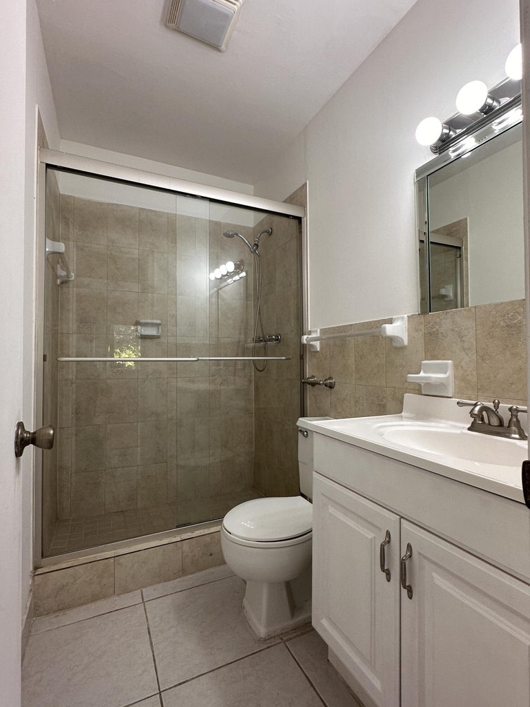 5800 Ne 22nd Way - Photo 7