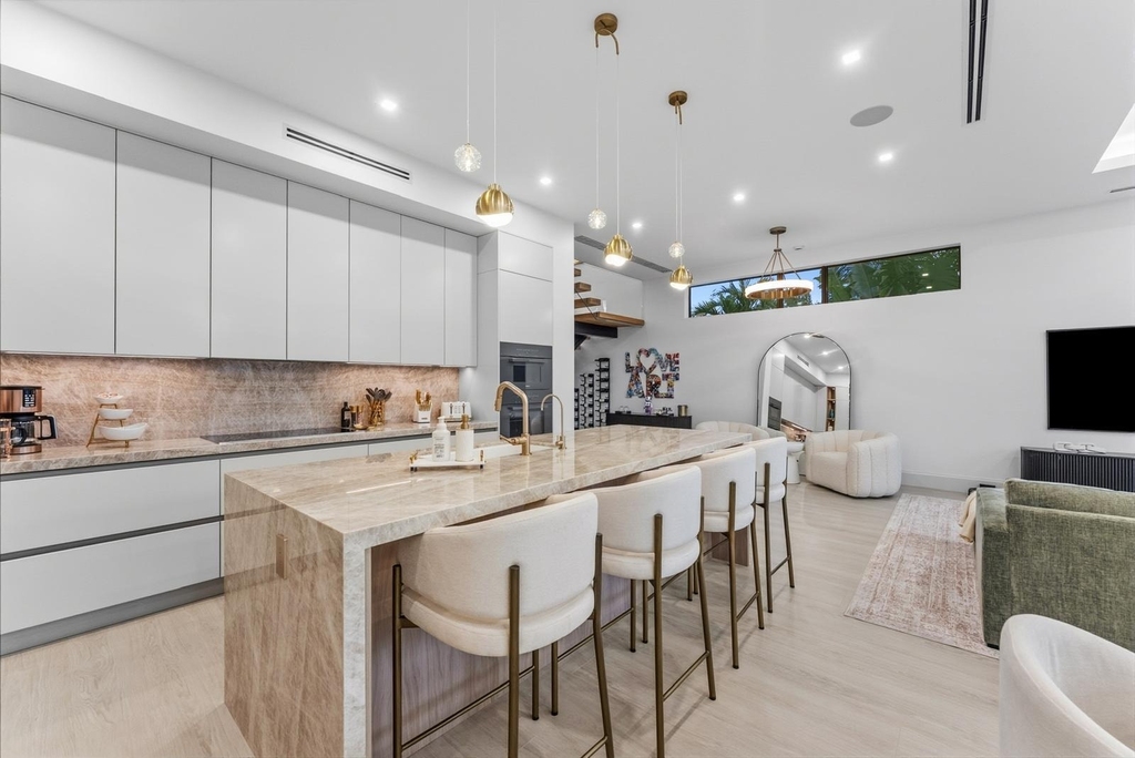 220 S Swinton Avenue - Photo 38