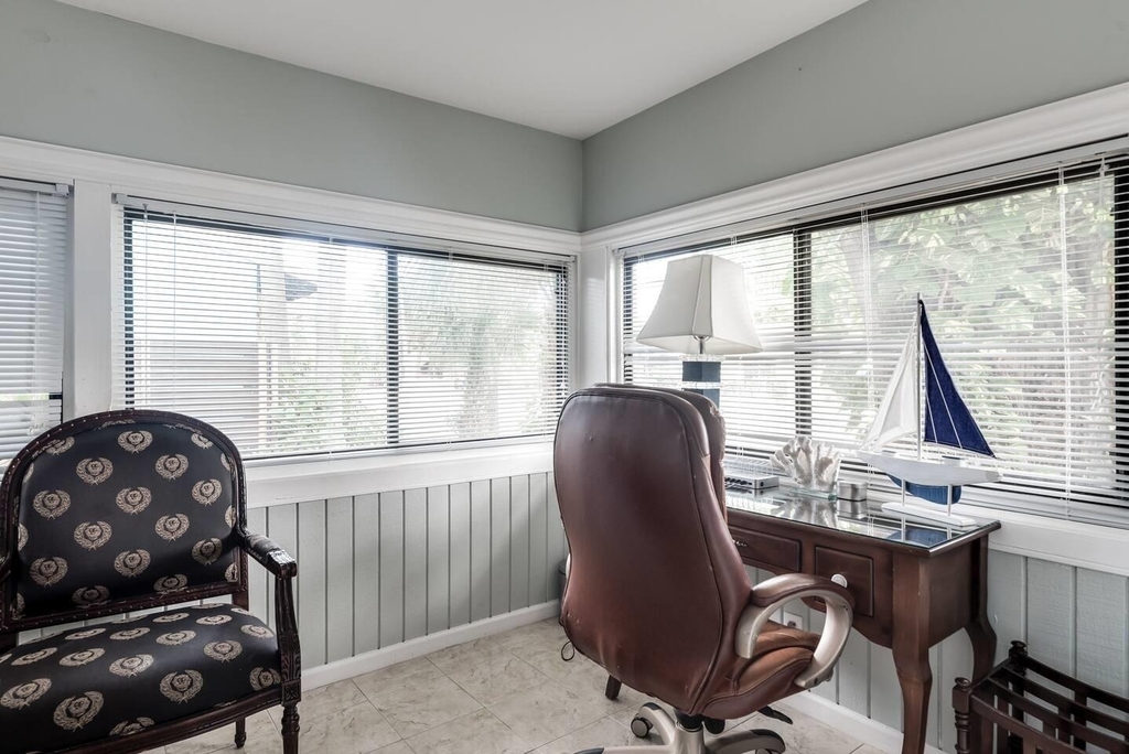 1907 Parker Avenue - Photo 2