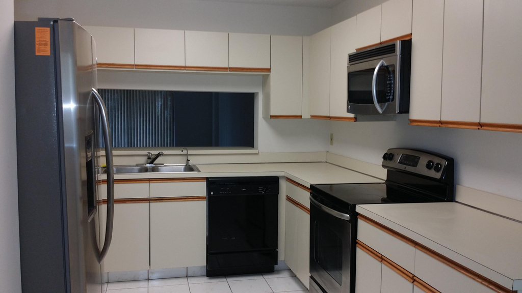 4725 Lucerne Lakes Boulevard E - Photo 2