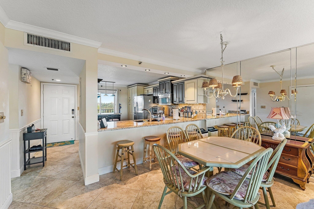 275 Palm Avenue - Photo 11