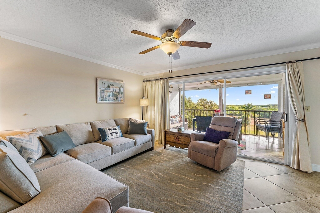 275 Palm Avenue - Photo 13