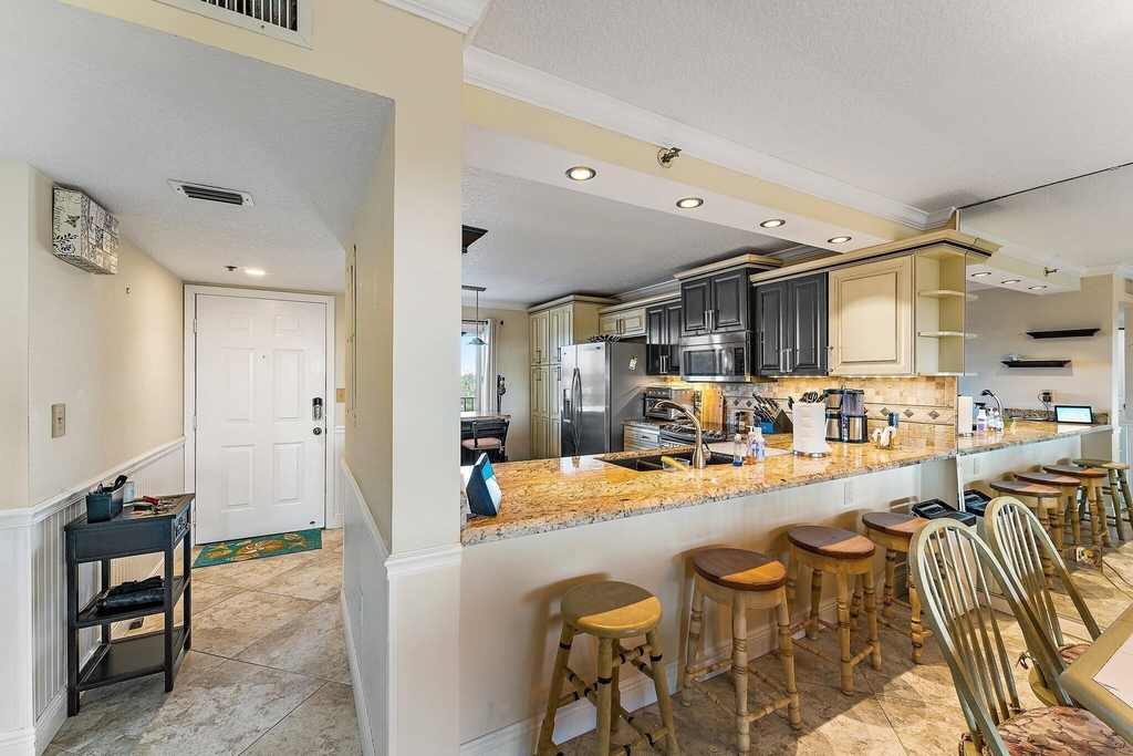 275 Palm Avenue - Photo 10