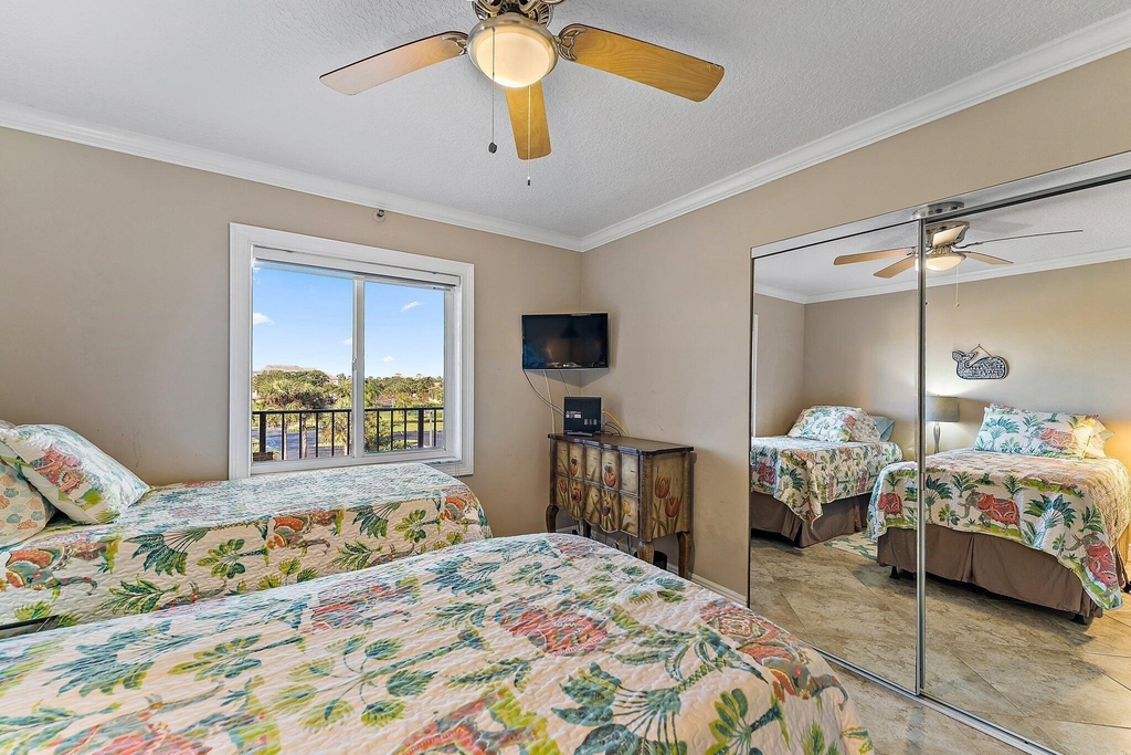 275 Palm Avenue - Photo 31