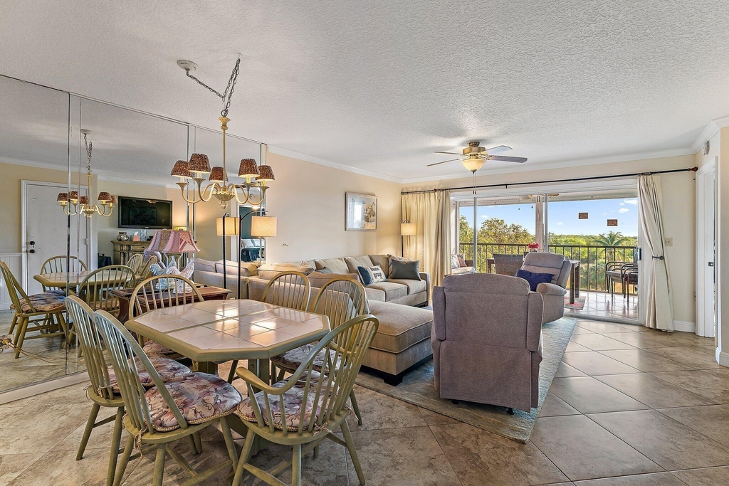 275 Palm Avenue - Photo 12